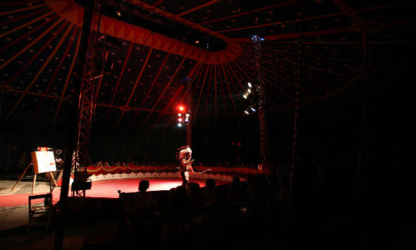 spectacle pour ce comité d'entreprise collectivité association cirque
